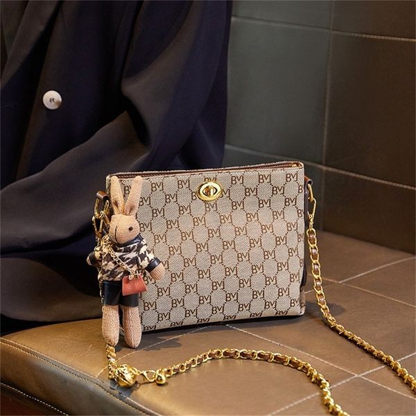 french real women's early spring new ins tide small and versatile high-grade sense of foreign style single diagonal 80% off purse sales
french real women's early spring new ins tide small and versatile high-grade sense of foreign style single diagonal 80% off purse sales