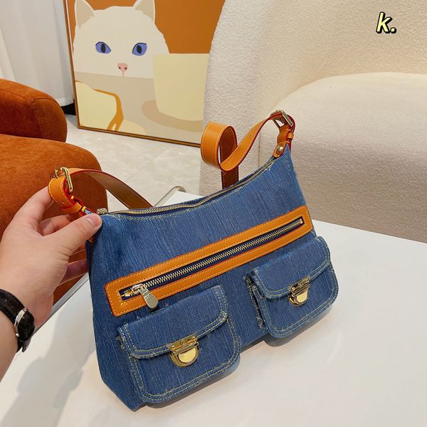 luxury handbag designer tote bag fashion women shoulder bag crossbody bags retro cowboy letter messenger purses wholesale
luxury handbag designer tote bag fashion women shoulder bag crossbody bags retro cowboy letter messenger purses wholesale