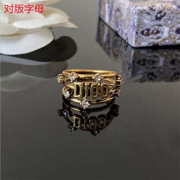 70% off jewelry sales high version letter crown diamond female light luxury fashion ring, Silver
70% off jewelry sales high version letter crown diamond female light luxury fashion ring, Silver