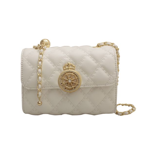 designer bag women purse chain high-texture one-shoulder bag in pu with rhombic lattice pattern fashion style
designer bag women purse chain high-texture one-shoulder bag in pu with rhombic lattice pattern fashion style