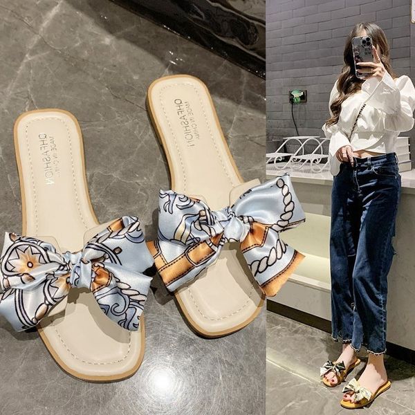new soft bottom net red slippers for women in summer wear ins super fire fairy style leisure square head flat sandals with high sense, Black
new soft bottom net red slippers for women in summer wear ins super fire fairy style leisure square head flat sandals with high sense, Black