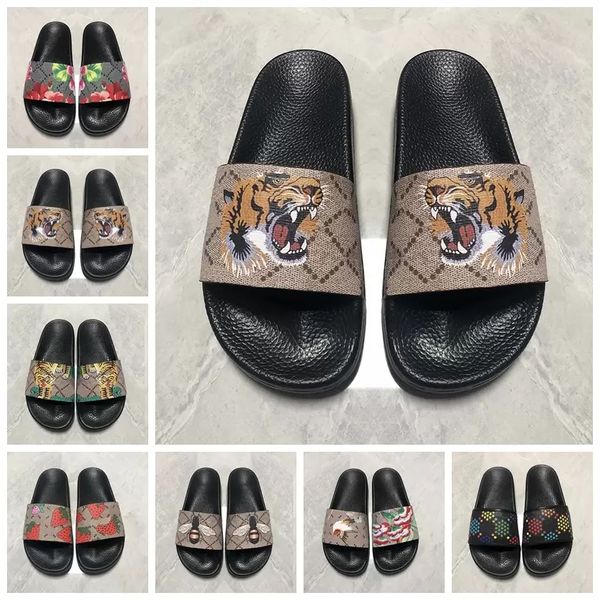 2022 slides summer beach indoor flat g sandals slippers house flip flops spike sandal with box size us5- us12, Black
2022 slides summer beach indoor flat g sandals slippers house flip flops spike sandal with box size us5- us12, Black