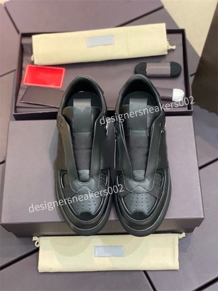 2022 mens women luxurys designers shoes white printed calf leather casual shoe trainers pink blue runner fs210808, Black
2022 mens women luxurys designers shoes white printed calf leather casual shoe trainers pink blue runner fs210808, Black