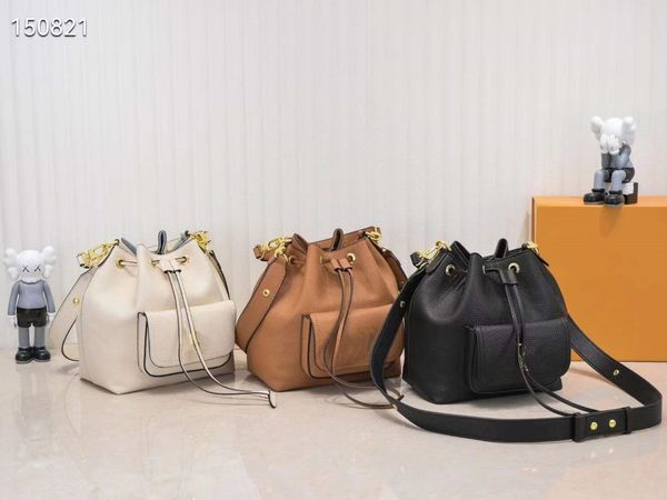 bags brand designer new women's bag calfskin one shoulder messenger drawstring handbag bucket bag
bags brand designer new women's bag calfskin one shoulder messenger drawstring handbag bucket bag