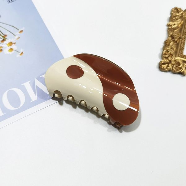 eight diagrams semicircle acetate hair clips tai chi elements hair claws large barrettes hairpin for women girls hair accessorie, Golden;silver
eight diagrams semicircle acetate hair clips tai chi elements hair claws large barrettes hairpin for women girls hair accessorie, Golden;silver