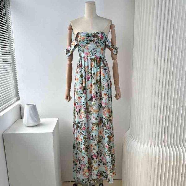 casual dresses foreign trade original single holiday style retro printed long skirt strapless one line collar waist slim satin french dress, Black;gray
casual dresses foreign trade original single holiday style retro printed long skirt strapless one line collar waist slim satin french dress, Black;gray