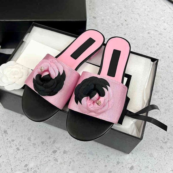 outlet 2022 new mountain camellia open toe low heel flat bottomed silk satin one line beach sandals for women's summer wear, Black
outlet 2022 new mountain camellia open toe low heel flat bottomed silk satin one line beach sandals for women's summer wear, Black