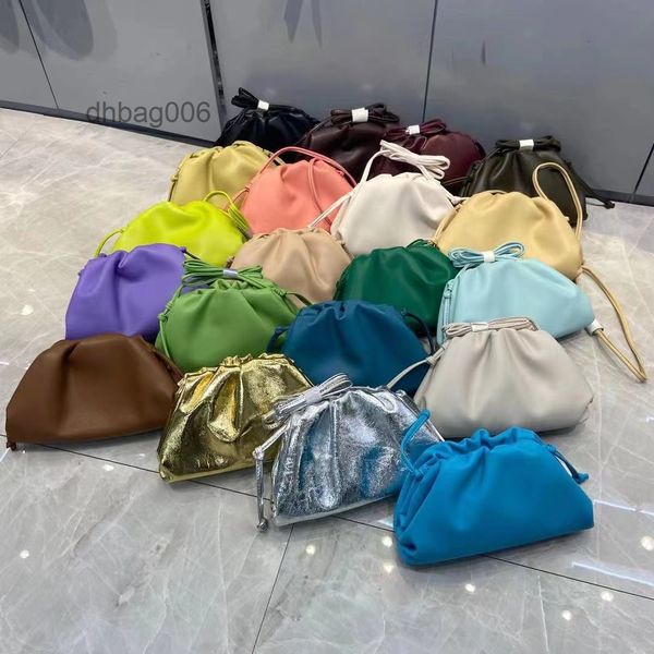 2022 bottegasvenetas bag bottegas cloud designer leather trend single shoulder messenger bag dumpling
2022 bottegasvenetas bag bottegas cloud designer leather trend single shoulder messenger bag dumpling