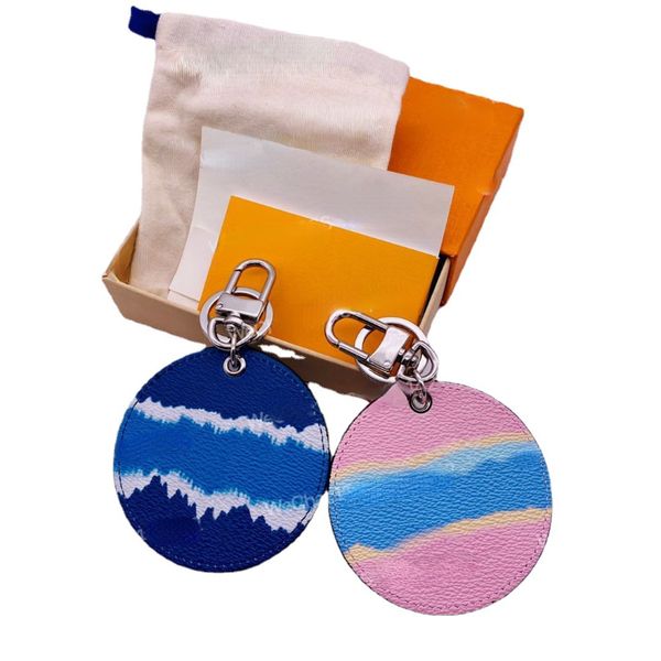 wholesale brand car keychains bag pendants round card contrasting colors key chain with box, Silver
wholesale brand car keychains bag pendants round card contrasting colors key chain with box, Silver