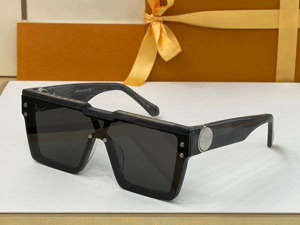 sunglasses for woman and mens 2022 designer retro summer z1639e anti-ultraviolet driving fishing fashion random box, White;black
sunglasses for woman and mens 2022 designer retro summer z1639e anti-ultraviolet driving fishing fashion random box, White;black