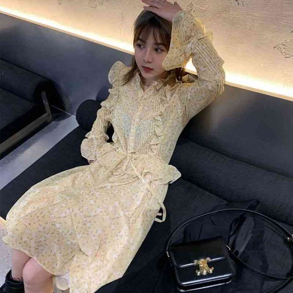 casual dresses 2022 spring women's clothing gentle wind french waist closing thin temperament small fragrance yellow floral dress women, Black;gray
casual dresses 2022 spring women's clothing gentle wind french waist closing thin temperament small fragrance yellow floral dress women, Black;gray