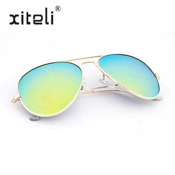 uv resistant metal large frame toad glasses, men's and women's polarized color film glasses, driving sunglasses, White;black
uv resistant metal large frame toad glasses, men's and women's polarized color film glasses, driving sunglasses, White;black