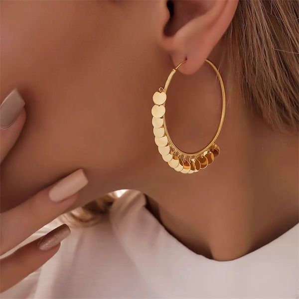 gold tassel round piece hoop earrings european women big circle dress drop earring female large geometric alloy ear stud jewelry accessories, Golden;silver
gold tassel round piece hoop earrings european women big circle dress drop earring female large geometric alloy ear stud jewelry accessories, Golden;silver