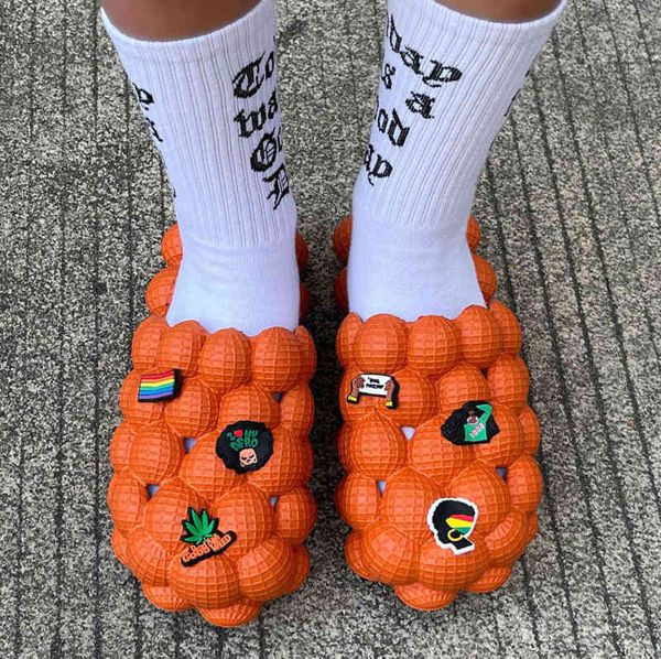 slipper summer men women slippers funny platform flip flops cool beach slides sandals house shoes bubble with charms 0729, Black
slipper summer men women slippers funny platform flip flops cool beach slides sandals house shoes bubble with charms 0729, Black