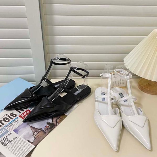 classics sandal women slipper fashion beach thick bottom slippers alphabet lady sandals leather summer slippers for ladies shoes, Black
classics sandal women slipper fashion beach thick bottom slippers alphabet lady sandals leather summer slippers for ladies shoes, Black