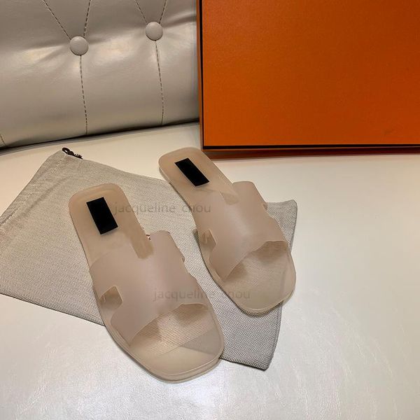 2022 new summer slippers designer female slide fashion letter jelly color pvc h sandels slipper flat heel beach shoes size 36-41 with box us, Black
2022 new summer slippers designer female slide fashion letter jelly color pvc h sandels slipper flat heel beach shoes size 36-41 with box us, Black