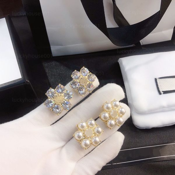 charm 18k gold-plated luxury female stud clip chain geometry famous female 925 silver crystal rhinestone pearl letter earrings wedding party, Golden
charm 18k gold-plated luxury female stud clip chain geometry famous female 925 silver crystal rhinestone pearl letter earrings wedding party, Golden
