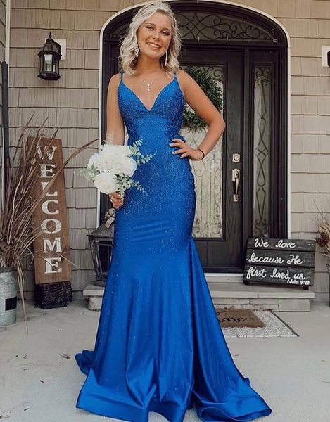 spaghetti v neck mermaid evening dresses long sweep train satin formal prom party gown plus size, Black;red
spaghetti v neck mermaid evening dresses long sweep train satin formal prom party gown plus size, Black;red