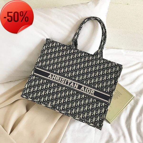 the factory directly beibei shangpin 2021 new fashion d home shopping letter bag portable one shoulder women's bag
the factory directly beibei shangpin 2021 new fashion d home shopping letter bag portable one shoulder women's bag