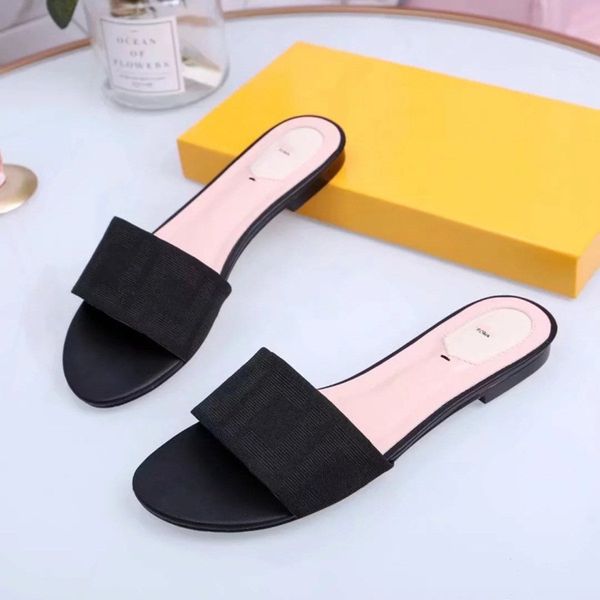 designer beach scuffs classic flat woman slipper summer lady cartoon big head slippers l bath fashion genuine leather women shoes 2022 new, Black
designer beach scuffs classic flat woman slipper summer lady cartoon big head slippers l bath fashion genuine leather women shoes 2022 new, Black