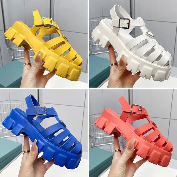 spring/summer 2022 new sandal thick-soled gear hollowed-out logo baotou ladies' leisure increased one-button roman tide shoes, Black
spring/summer 2022 new sandal thick-soled gear hollowed-out logo baotou ladies' leisure increased one-button roman tide shoes, Black