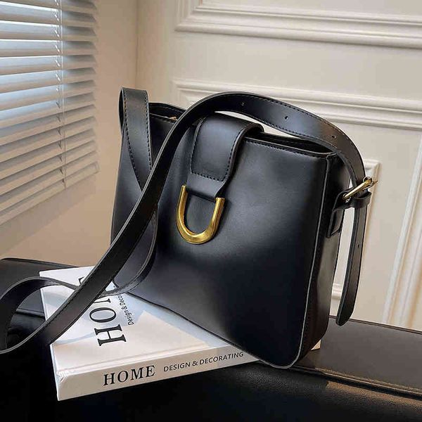 autumn winter small new women's msenger shoulder bucket 2022 luxury brand fashion design versatile ladies bags
autumn winter small new women's msenger shoulder bucket 2022 luxury brand fashion design versatile ladies bags