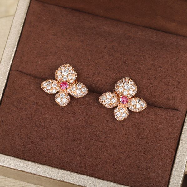 s925 silver charm dangle stud earring with sparkly diamond and fuchsia color in 18k rose gold plated for women wedding jewelry gift have sta
s925 silver charm dangle stud earring with sparkly diamond and fuchsia color in 18k rose gold plated for women wedding jewelry gift have sta