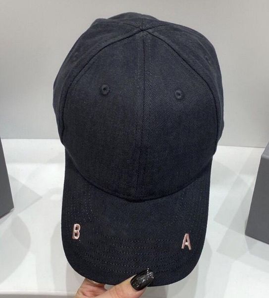 paris family new spring/summer trend b home baseball cap casual travel cap hip hop alphabet embroidery designer, Blue;gray
paris family new spring/summer trend b home baseball cap casual travel cap hip hop alphabet embroidery designer, Blue;gray