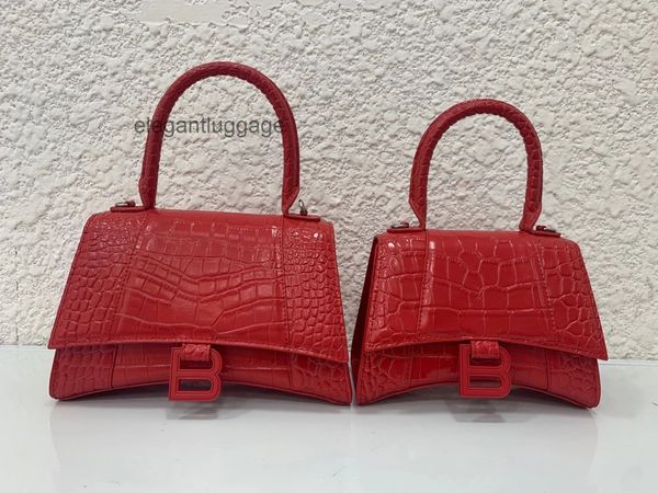 handbags crossbody 2022 fashion letter bbalencaig'ss trend b home designer buckle bags crocodile hourglass bag mini cowhide one 66e4
handbags crossbody 2022 fashion letter bbalencaig'ss trend b home designer buckle bags crocodile hourglass bag mini cowhide one 66e4