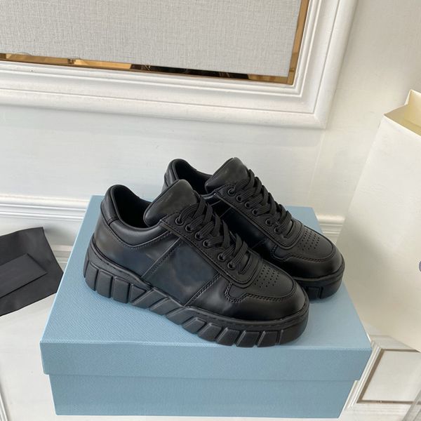 2022 men women platform sneakers modern applique white black serrated thick flat lace-up fabric casual shoes outdoor trainers shoes no404
2022 men women platform sneakers modern applique white black serrated thick flat lace-up fabric casual shoes outdoor trainers shoes no404