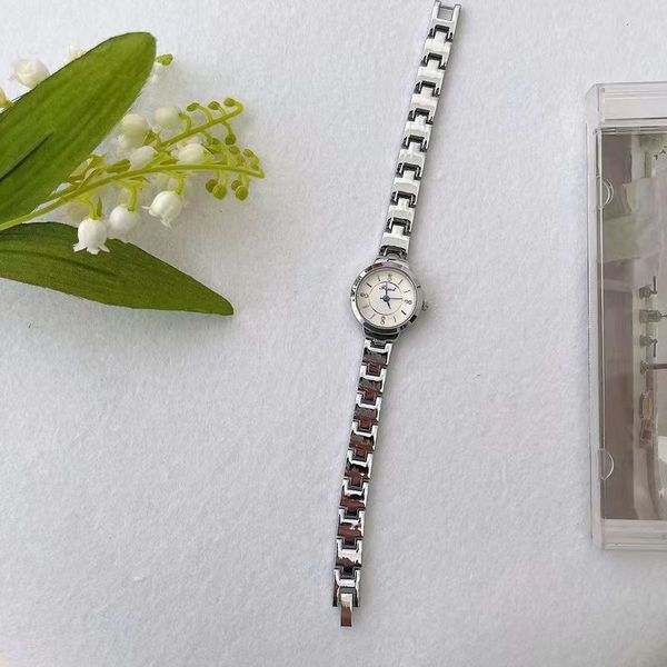 luxury womens watches female designer simple temperament retro watch women waterproof small steel chain watch vdsvsad, Slivery;golden
luxury womens watches female designer simple temperament retro watch women waterproof small steel chain watch vdsvsad, Slivery;golden