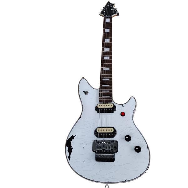 classic electric guitar double shake vibrato system professional level good timbre and feel delivery to home
classic electric guitar double shake vibrato system professional level good timbre and feel delivery to home