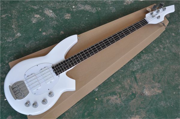 factory custom white electric bass guitar with rosewood fingerboard,chrome hardware,offer customized
factory custom white electric bass guitar with rosewood fingerboard,chrome hardware,offer customized
