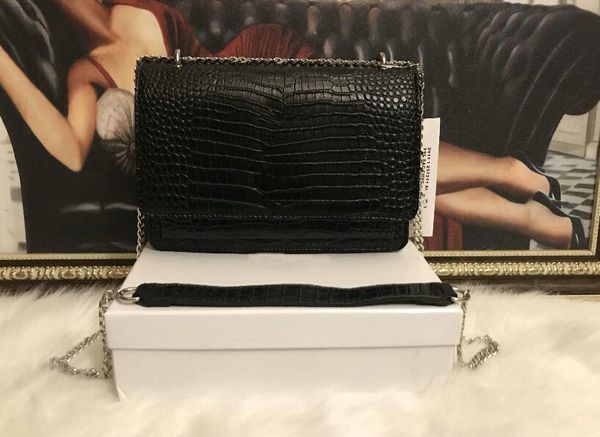 latest classic designer handbags leather women chain shoulder handbag clutch tote bags messenger bag crossbody purse shopping totes 25
latest classic designer handbags leather women chain shoulder handbag clutch tote bags messenger bag crossbody purse shopping totes 25