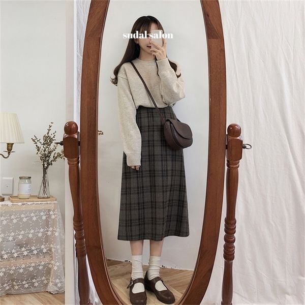 plaid women skirts autumn plus size skirt female vintage jupe femme faldas mujer high waist school girls mid carf mujer 210315, Black
plaid women skirts autumn plus size skirt female vintage jupe femme faldas mujer high waist school girls mid carf mujer 210315, Black