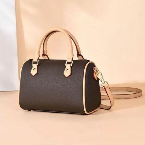 hight bag leather key strap damier flower 30 speedy color and brown quality 35cm with or no white lock inside canvas mfvbq
hight bag leather key strap damier flower 30 speedy color and brown quality 35cm with or no white lock inside canvas mfvbq