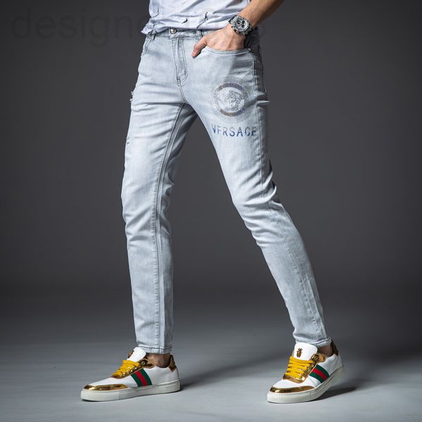 men's jeans designer diamond new men's jeans slim fit light color leggings youth fashion simple handsome casual man 4w6t, Blue
men's jeans designer diamond new men's jeans slim fit light color leggings youth fashion simple handsome casual man 4w6t, Blue