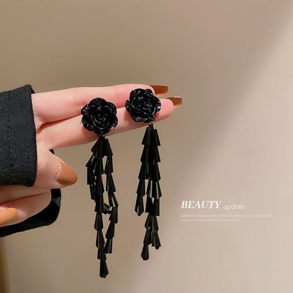 silver needle black flower tassel earrings european and american fashion normcore style long earrings personality trend online influencer ea, Golden
silver needle black flower tassel earrings european and american fashion normcore style long earrings personality trend online influencer ea, Golden