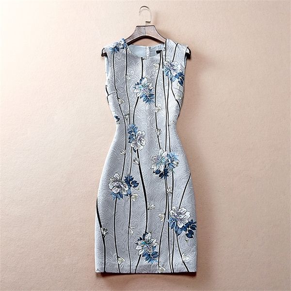 casual dresses literary style jacquard print dress summer 2022 slim fit hip wrap vest skirt 2104 3st7, Black;gray
casual dresses literary style jacquard print dress summer 2022 slim fit hip wrap vest skirt 2104 3st7, Black;gray