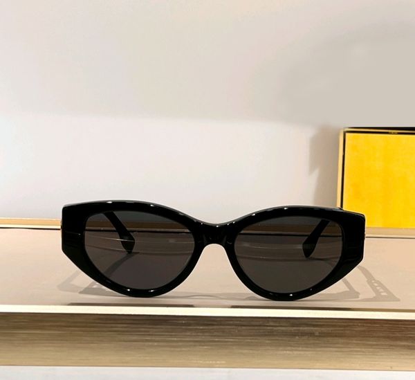 oval cateye shape sunglasses for women gold black/dark grey lens glasses eyewear accessorie uv protection shades with box, White;black
oval cateye shape sunglasses for women gold black/dark grey lens glasses eyewear accessorie uv protection shades with box, White;black