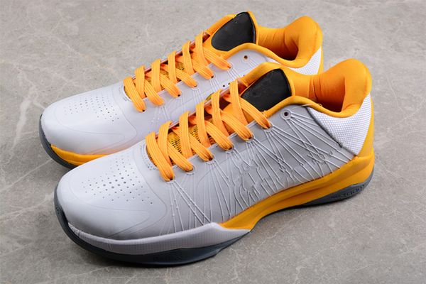 black mamba v protro 5 white and yellow men basketball shoes 2022 5s concord multi color metallic gold sport shoe with box size 7-12
black mamba v protro 5 white and yellow men basketball shoes 2022 5s concord multi color metallic gold sport shoe with box size 7-12