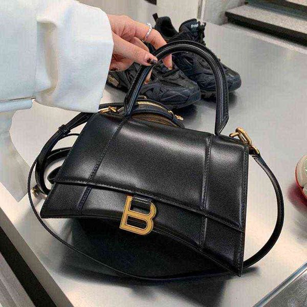 pbalengiagaa small bag women's spring and summer new hourglass crocodile handbag leather single shoulder oblique span
pbalengiagaa small bag women's spring and summer new hourglass crocodile handbag leather single shoulder oblique span