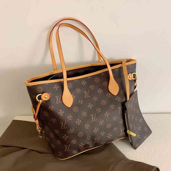 handbag 2022 big tot women's bag classic old flower shopping commuting shoulder, Black;red
handbag 2022 big tot women's bag classic old flower shopping commuting shoulder, Black;red