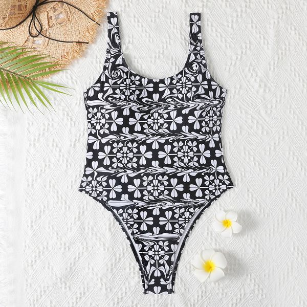 swim wear skims swimsuit bikini set women two-piece swimwear with pads bathing suits small letter sexy, White;black
swim wear skims swimsuit bikini set women two-piece swimwear with pads bathing suits small letter sexy, White;black