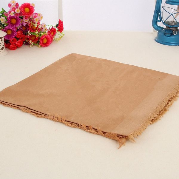 Designer Silk Scarf Mens Luxury Scarf Womens four Season Shawl Fashion Letter flower Scarves Size 140*140cm High Quality Optional exquisite gift box packaging
Designer Silk Scarf Mens Luxury Scarf Womens four Season Shawl Fashion Letter flower Scarves Size 140*140cm High Quality Optional exquisite gift box packaging