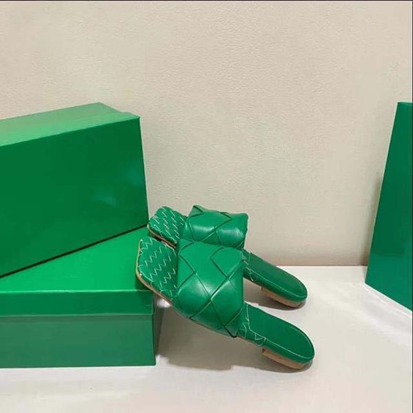 woman sandals quality stylish slippers fashion classics sandal women slipper flat shoes slide eu:35-40 shoe02 02, Black
woman sandals quality stylish slippers fashion classics sandal women slipper flat shoes slide eu:35-40 shoe02 02, Black