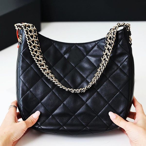 designer clutch small bag 2021 new fragrance lingge chain single shoulder high qulity bags classic womens handbags 03261
designer clutch small bag 2021 new fragrance lingge chain single shoulder high qulity bags classic womens handbags 03261