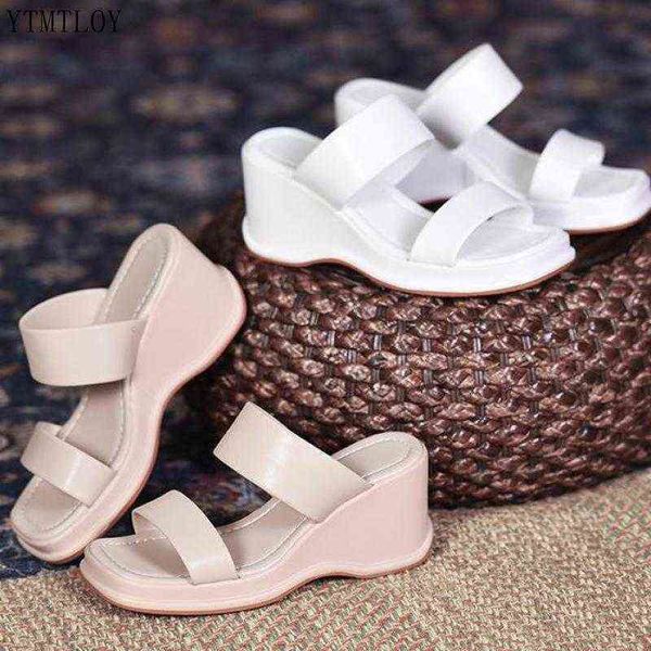 slippers women 2022 summer new genuine leather sandals platform wedges all match fashion beach slippers zapatillas mujer casa 220329, Black
slippers women 2022 summer new genuine leather sandals platform wedges all match fashion beach slippers zapatillas mujer casa 220329, Black