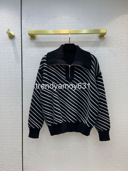 women's sweaters autumn winter women's casual versatile black and white diagonal stripe polo lapel wool loose sweater, White;black
women's sweaters autumn winter women's casual versatile black and white diagonal stripe polo lapel wool loose sweater, White;black