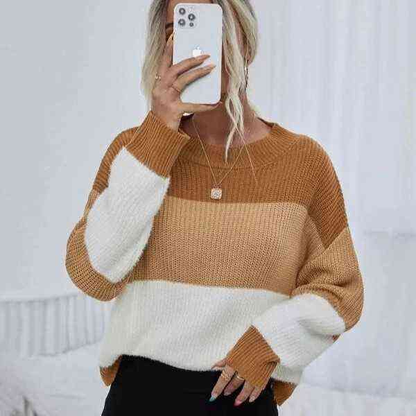 autumn and winter new women's 022 color matching sweater long sleeve round neck pullover sweater, White;black
autumn and winter new women's 022 color matching sweater long sleeve round neck pullover sweater, White;black
